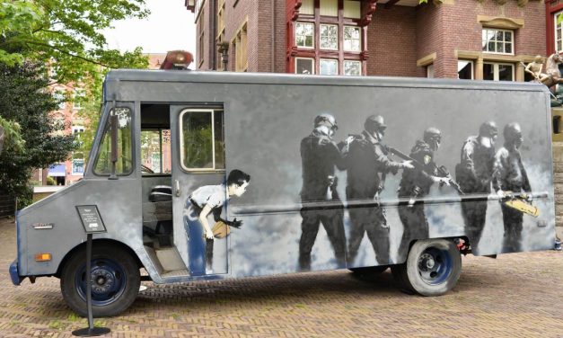Banksy @ MOCO