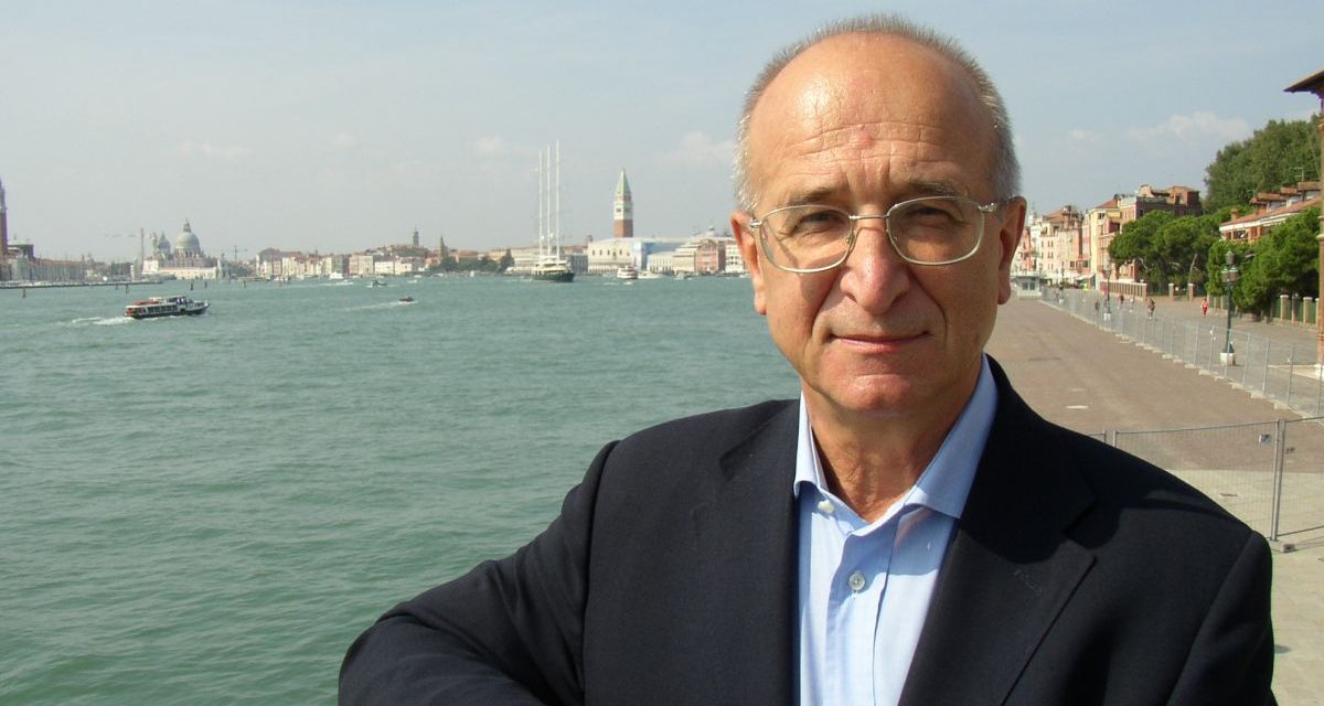 Grigore Arbore (Romania), invitat de onoare la Festivalul International de Carte Transilvania