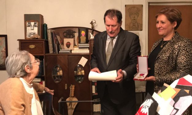 Artistei Geta Brătescu i s-a înmânat Ordinul Național „Steaua României”