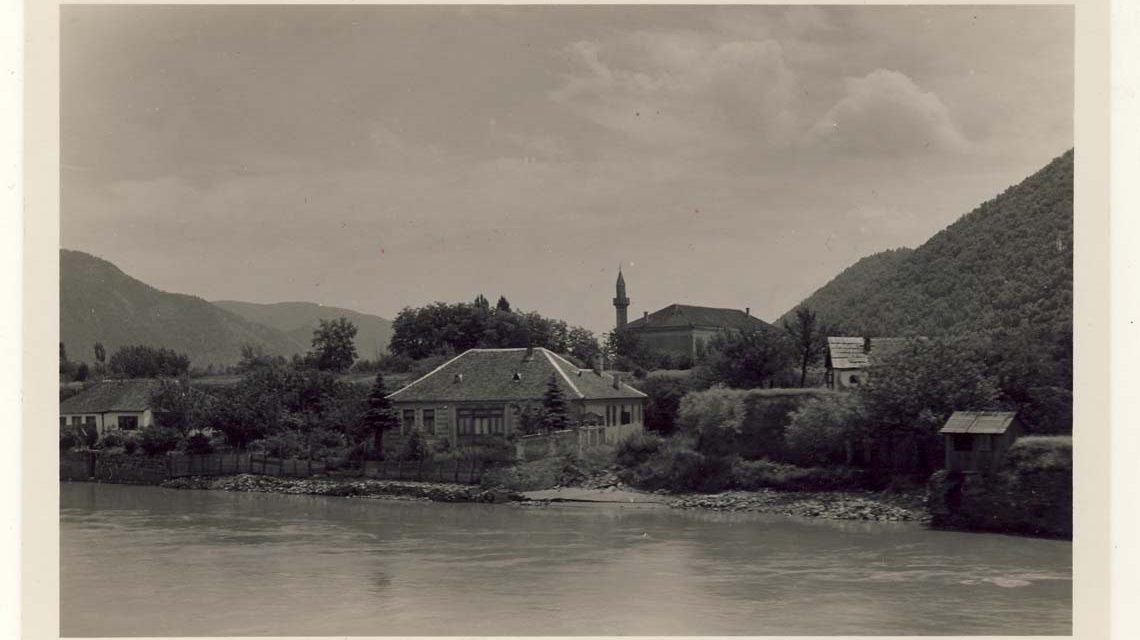 Insula Ada Kaleh prinde viață la o jumătate de secol de la scufundare