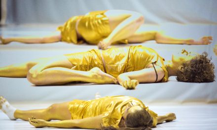 „A truth, a lie and a list of possibilities” – un nou spectacol de dans contemporan creat de Andreea Novac
