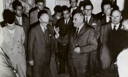 Nicolae Ceaușescu, Ion Jalea, Gheorghiu Dej, Chivu Stoica, Max Hermann Maxy, Gheorghe Anghel, Constantin Piliuță, Corneliu Baba, Ion Irimescu în 1963