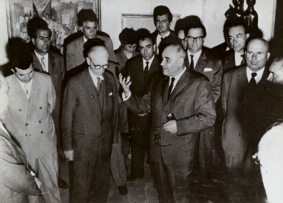 Nicolae Ceaușescu, Ion Jalea, Gheorghiu Dej, Chivu Stoica, Max Hermann Maxy, Gheorghe Anghel, Constantin Piliuță, Corneliu Baba, Ion Irimescu în 1963