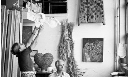 Ion Nicodim în atelierul său anii 80