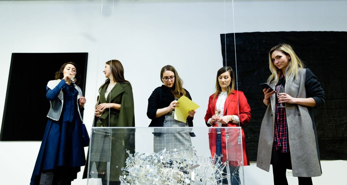 Ecouri ale liniștii – expoziție de artă contemporană, la Timișoara