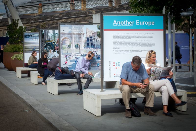 Expoziția în aer liber ”Another Europe” @ Strada pietonală Nicolae Bălcescu din Sibiu