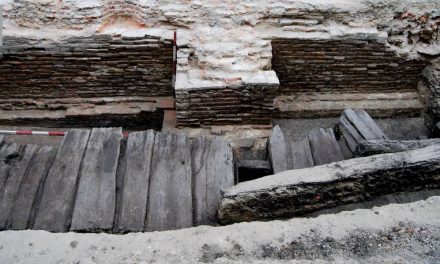 Străzi de lemn din vechiul București