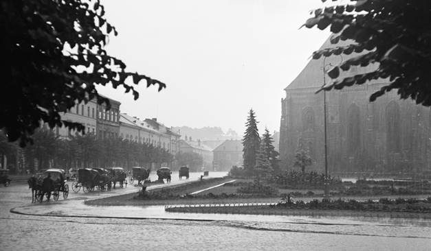 Clujul vizibil. Orașul interbelic în fotografiile lui Orbán Lajos @ Institutul Cultural Maghiar, București