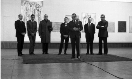 Expoziție Dan Hatmanu, Sala Dalles, la microfon Ion Frunzetti