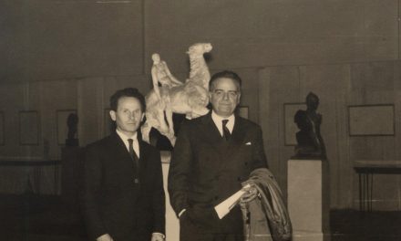 Idel Ianchelevici și Roger Bodart, în expoziția de sculptură deschisă La Louvière, 1960