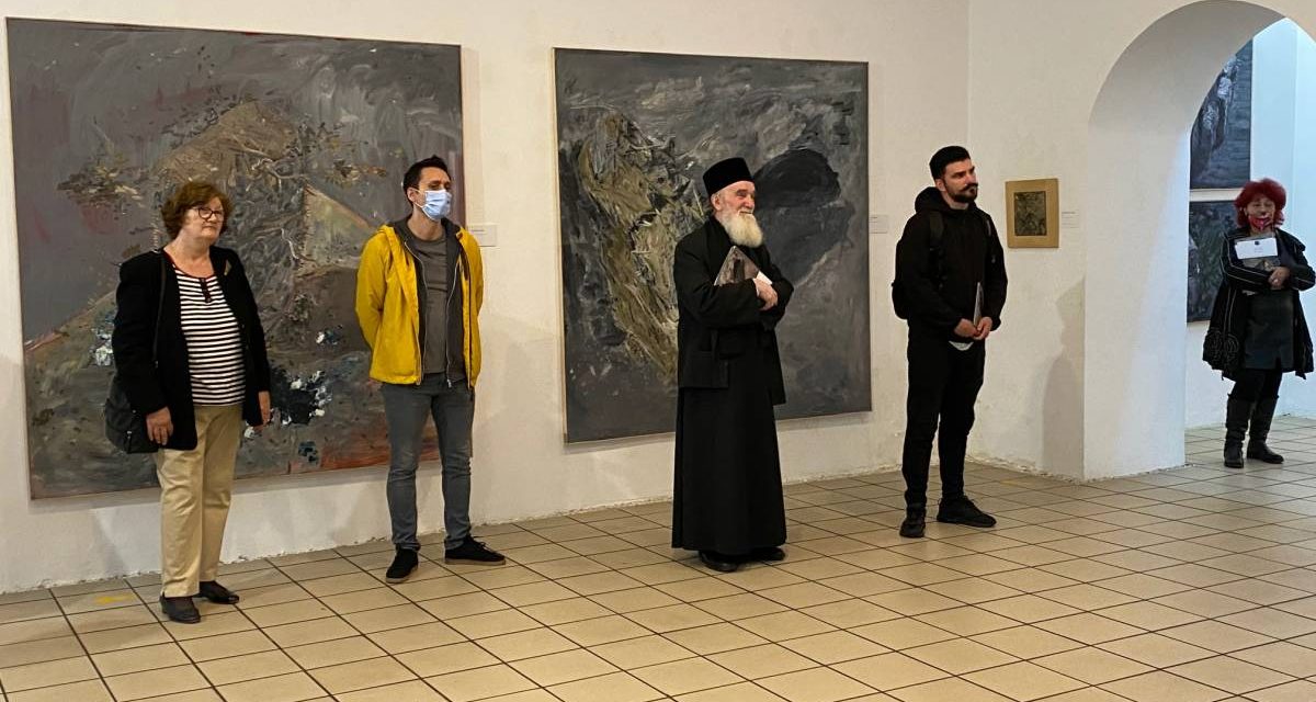 Dacian Andoni „BUCURĂ-TE, PĂMÎNT STRĂVEZIU, BUCURĂ-TE” la Galeria Arcade 24, Bistrița