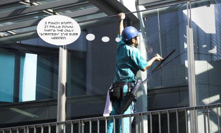 young romanian art #8: Elena Ciobanu, Claudiu Cobilanschi si Oana Toderica, „SUPERHEROES”