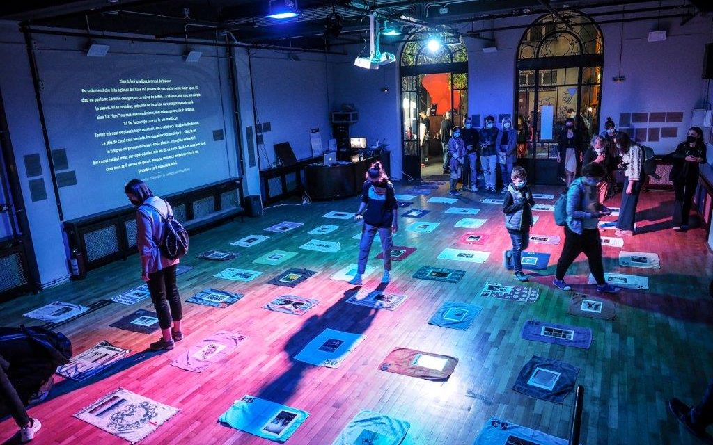 INSTALAȚII VIZUALE / EVENIMENTE LIVE din FESTIVALUL NAȚIONAL DE TEATRU 2021