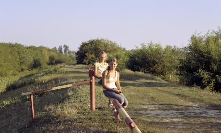 Expoziție „Open Doors (Uși deschise)” @ Anca Poterașu Gallery, București