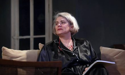 În premieră în România, CASA DE LA ŢARĂ de Donald Margulies, regia Claudiu Goga @ Teatrul Naţional din Bucureşti