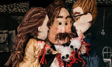 Istoria copilăriei (4 episoade) – premiera clujeană a coproducției MiniREACTOR-Gong Sibiu