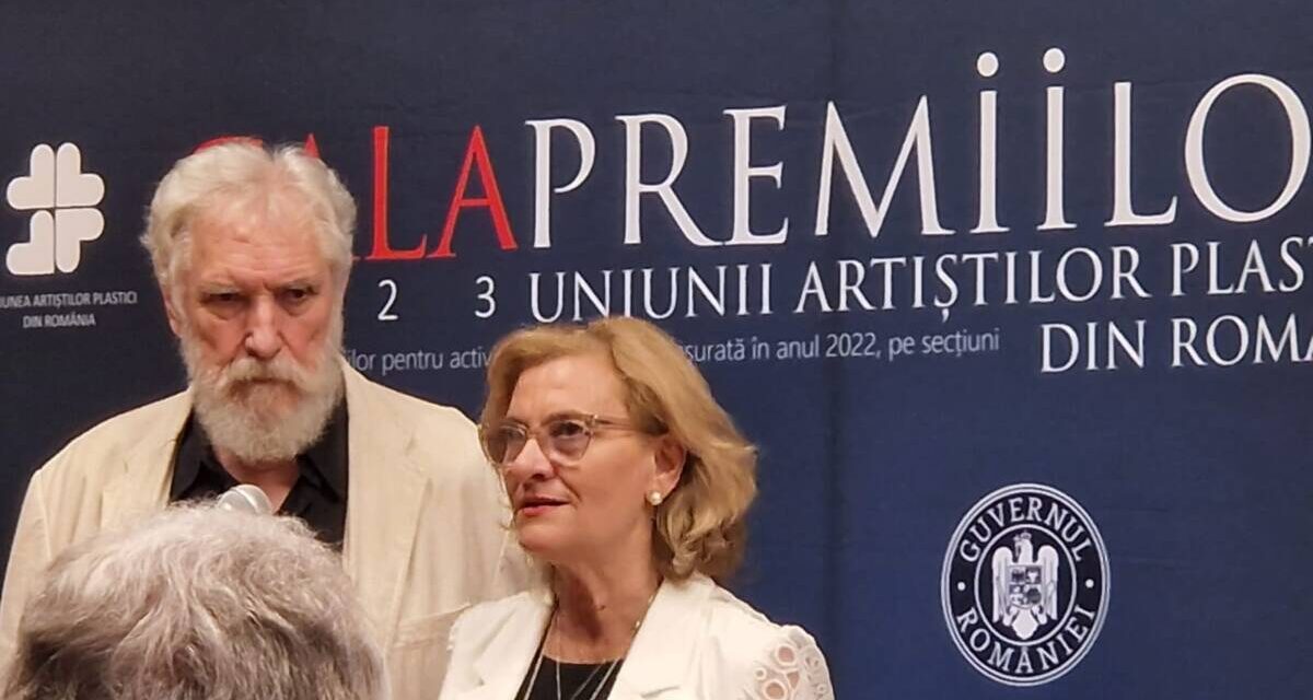 Laureatii Premiilor Uniunii Artiștilor Plastici din România