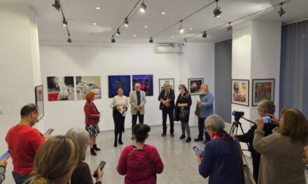 Expoziția Atelierului de Artă Plastică FREE Camp @ Artoteca