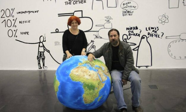 Artist Talk cu Lia Perjovschi și Dan Perjovschi la Muzeul de Artă Brașov