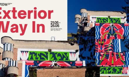 „Exterior Way In”: O expoziție care propune o întâlnire intimă cu orașul prin arta urbană din festivalul Artown din Ploiești, mutată acum într-un spațiu interior bucureștean