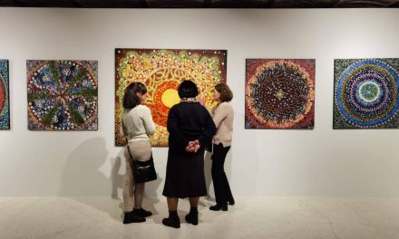 Timpul visului și discursul său vizual. Expoziția ,,Dreamtime Australia”, semnată de artista vizuală Ana-Maria Parasca. Cronică de expoziție, autor drd. Petruța-Iulia Luchian