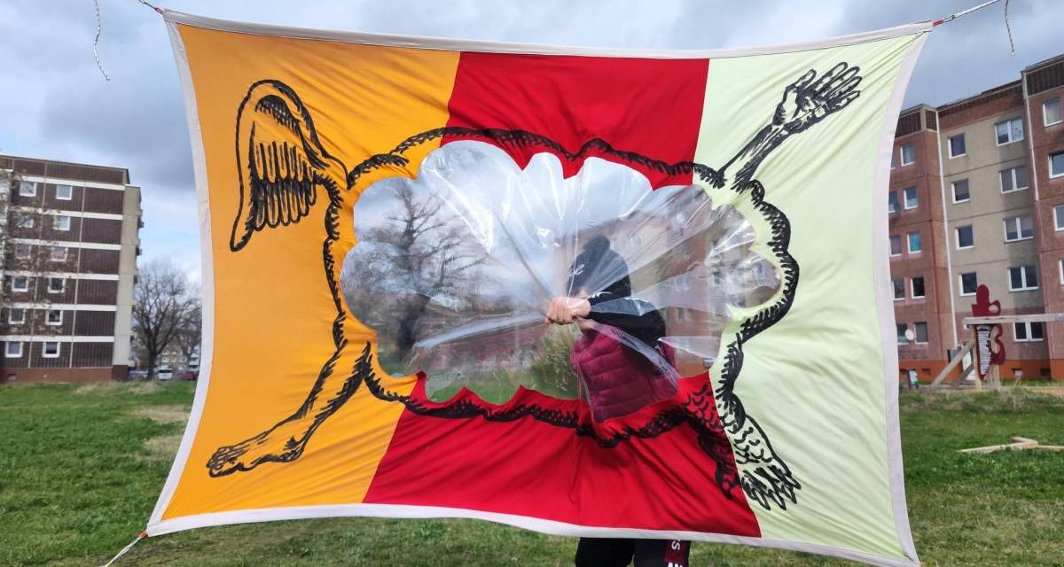 Cum se exersează nesupunerea? Vladan Jeremić și Rena Rädle deschid o expoziție despre artă, muncă și solidaritate, la Indecis Artist Run, Bastion 3, Timișoara